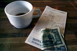 静岡県三島市の便利なビジネスホテル：東横INN富士山三島駅の魅力と詳細情報